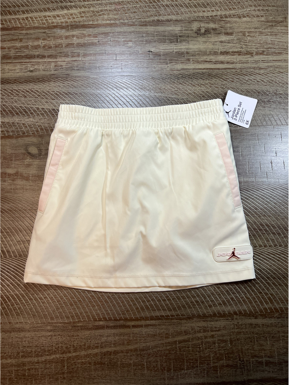 Jordan Girls 6X pale yellow athletic skort - NWT